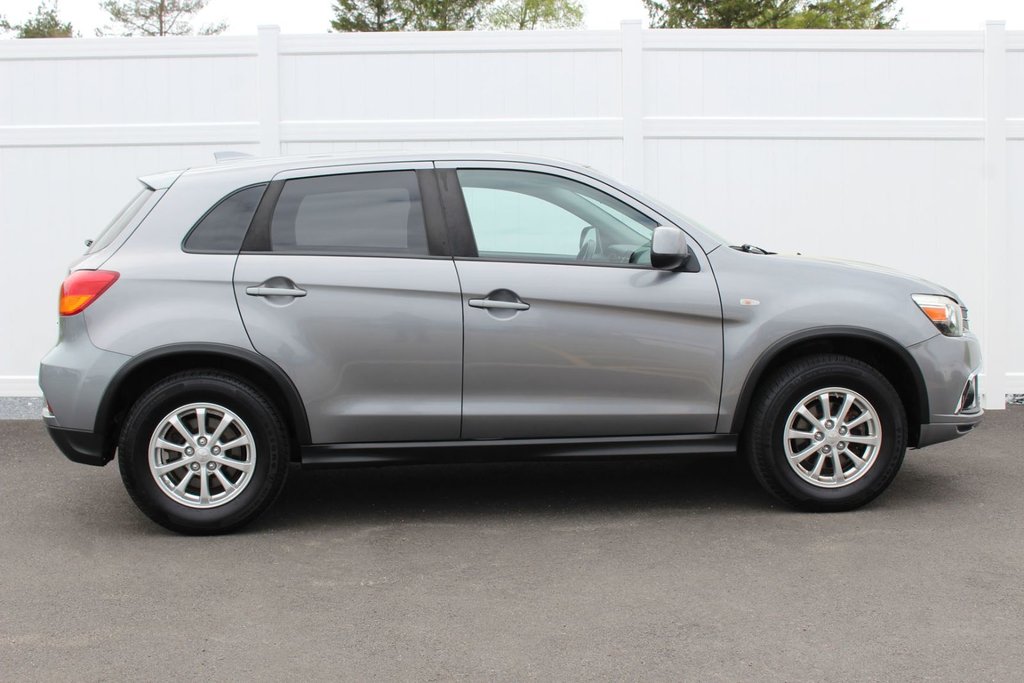 2018 Mitsubishi RVR SE | Cam | USB | HtdSeats Warranty to 2028 in Saint John, New Brunswick - 8 - w1024h768px
