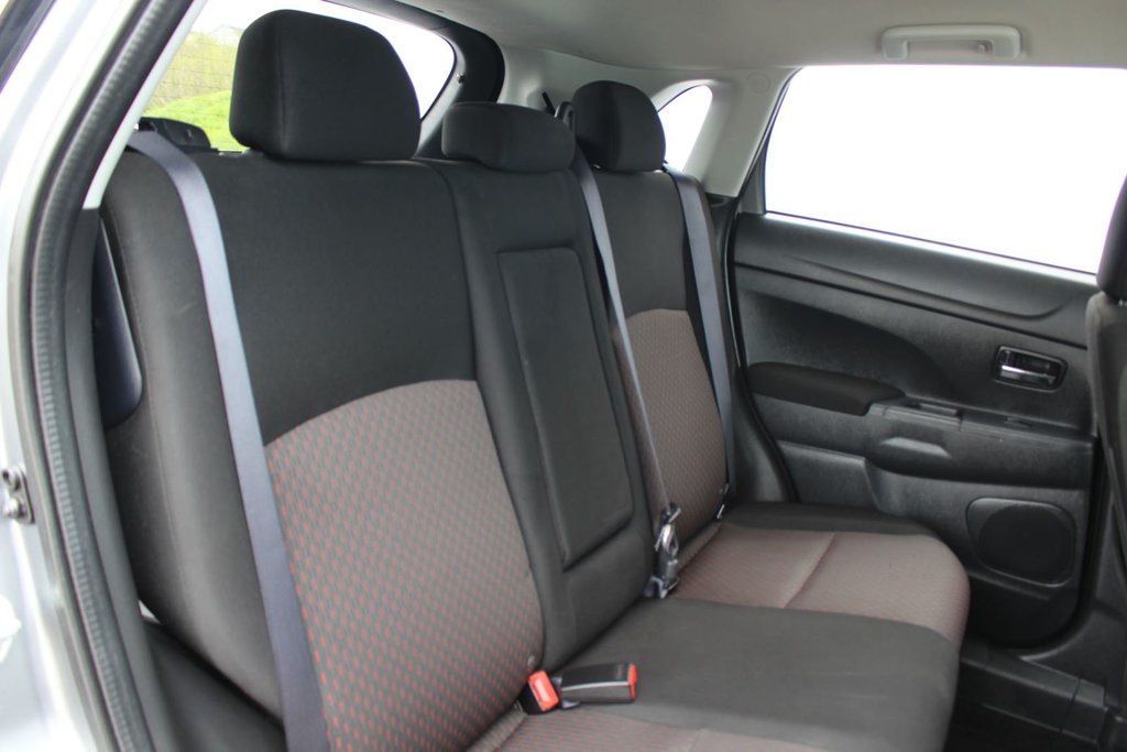 2018 Mitsubishi RVR SE | Cam | USB | HtdSeats Warranty to 2028 in Saint John, New Brunswick - 36 - w1024h768px