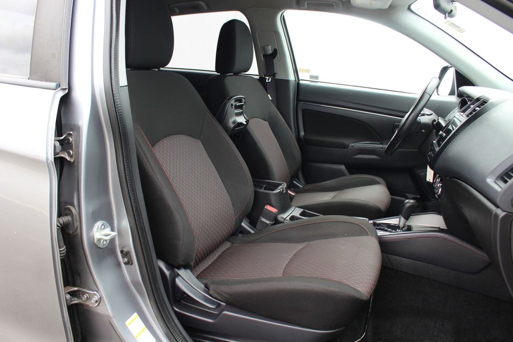 2018 Mitsubishi RVR SE | Cam | USB | HtdSeats Warranty to 2028 in Saint John, New Brunswick - 40 - w1024h768px