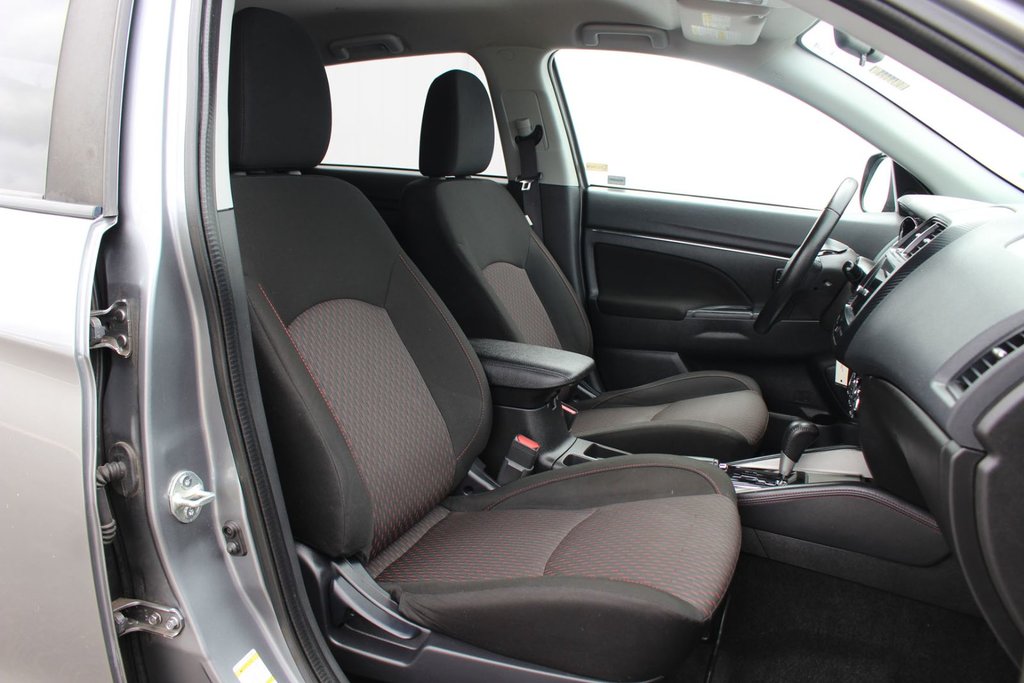 2018 Mitsubishi RVR SE | Cam | USB | HtdSeats Warranty to 2028 in Saint John, New Brunswick - 39 - w1024h768px