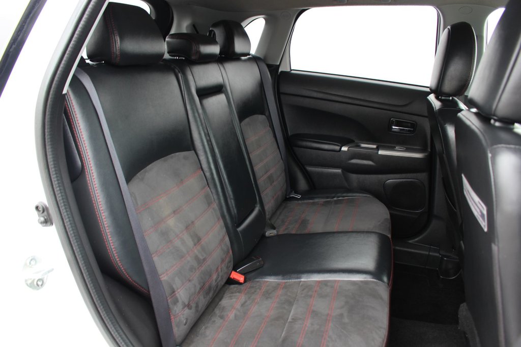 2018 Mitsubishi RVR in Antigonish, Nova Scotia - 38 - w1024h768px
