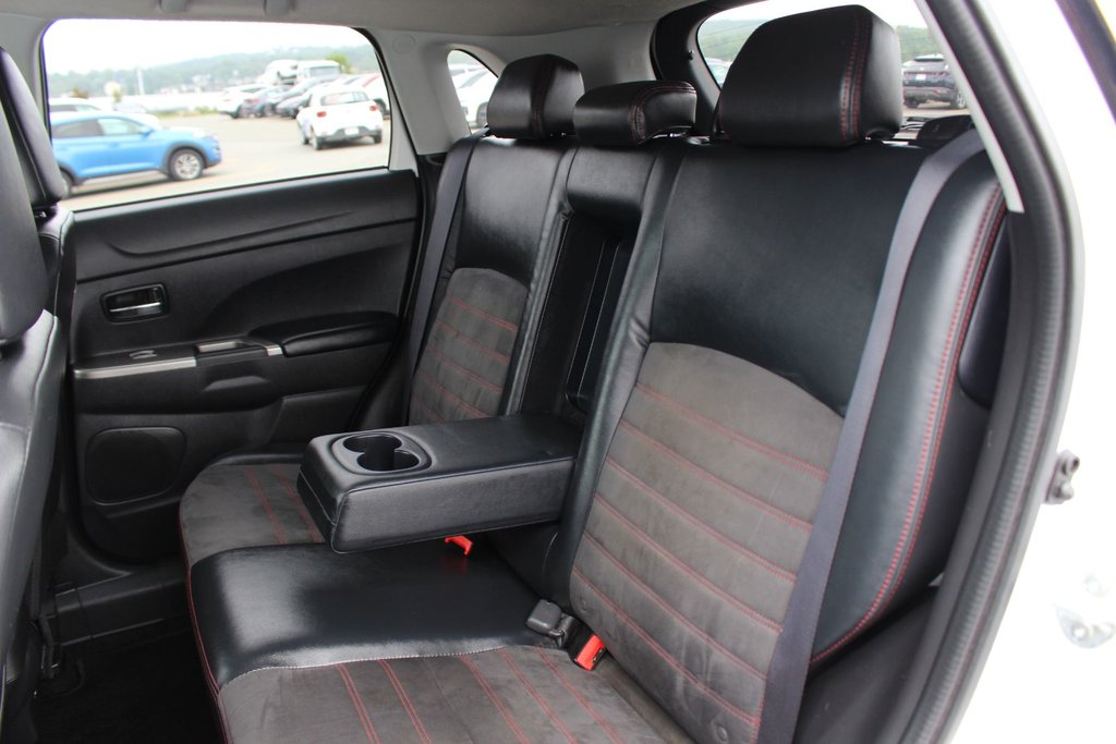 2018 Mitsubishi RVR in Antigonish, Nova Scotia - 31 - w1024h768px