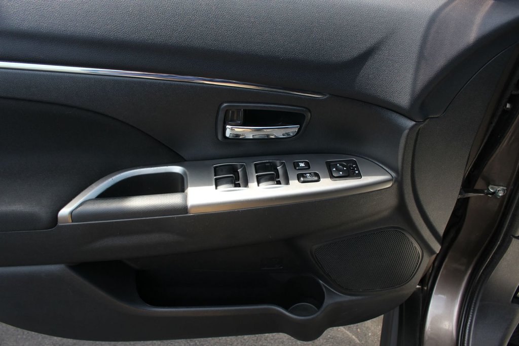 2018 Mitsubishi RVR SE-LTD | HtdSeats | Cam | Aux | Warranty to 2028 in Saint John, New Brunswick - 14 - w1024h768px
