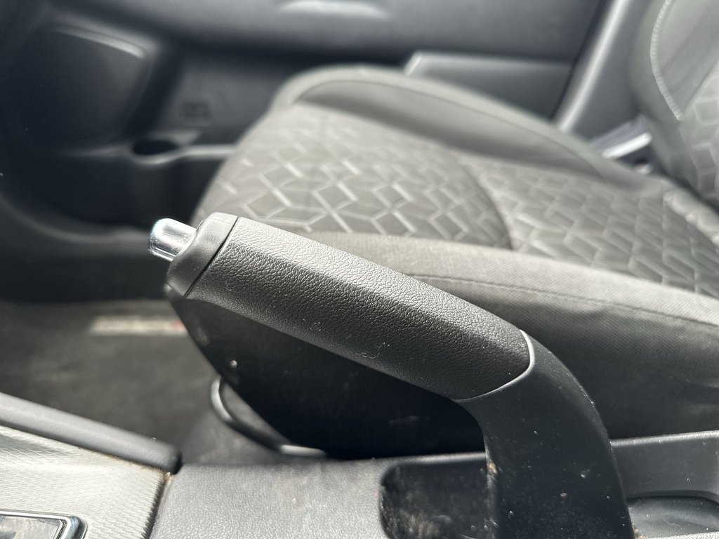 Mitsubishi RVR SE | Cam | HtdSeats | Warranty to 2032 2022 à Saint John, Nouveau-Brunswick - 30 - w1024h768px