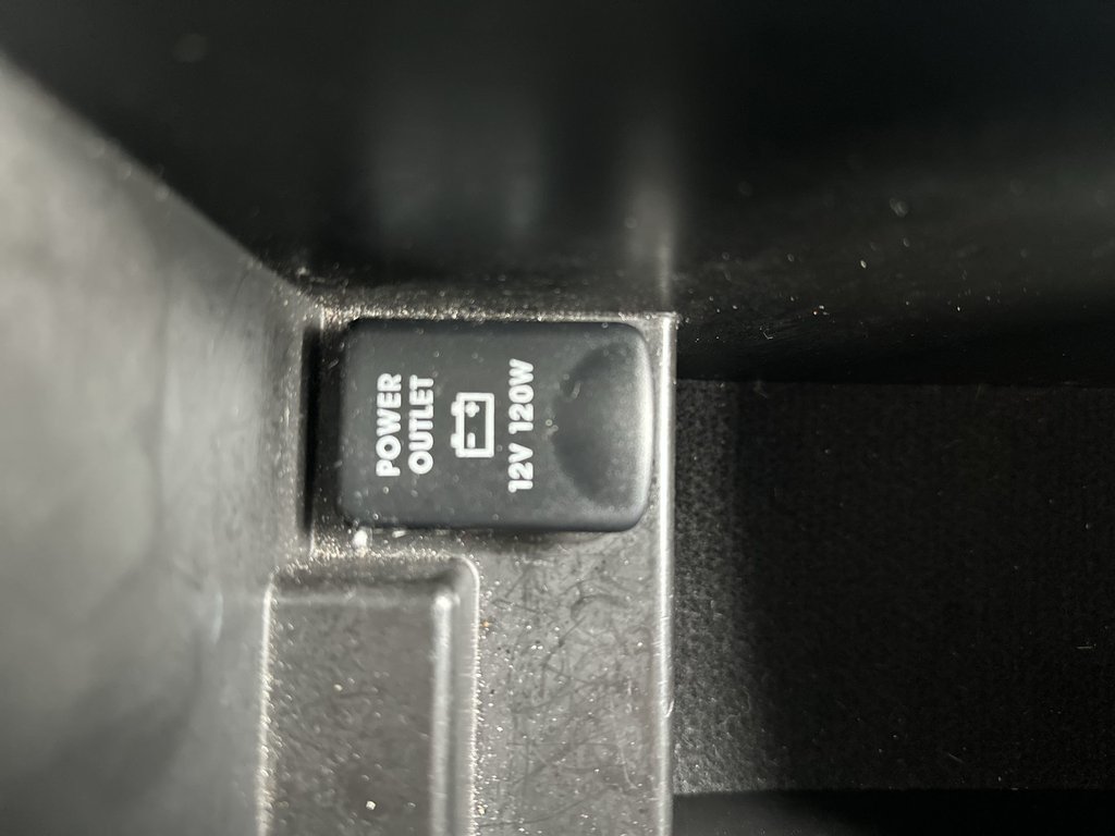 Mitsubishi RVR SE | Cam | HtdSeats | Warranty to 2032 2022 à Saint John, Nouveau-Brunswick - 48 - w1024h768px