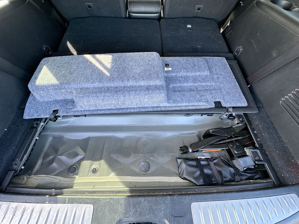 2022 Nissan Armada in Antigonish, Nova Scotia - 38 - w1024h768px