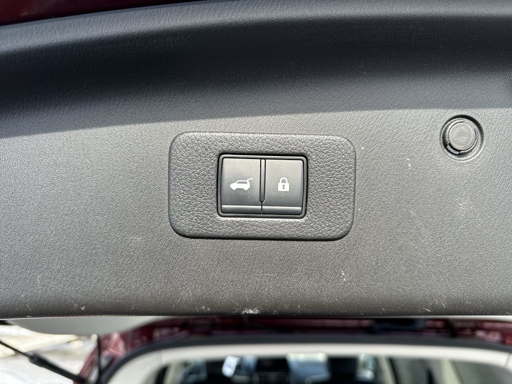 Nissan Armada Platinum | Lthr | Roof | Cam | Warranty to 2028 2023 à Saint John, Nouveau-Brunswick - 48 - w1024h768px