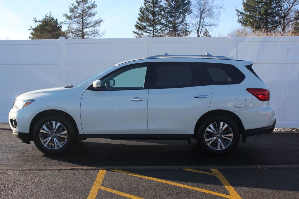 2020 Nissan Pathfinder in Antigonish, Nova Scotia - 4 - w1024h768px