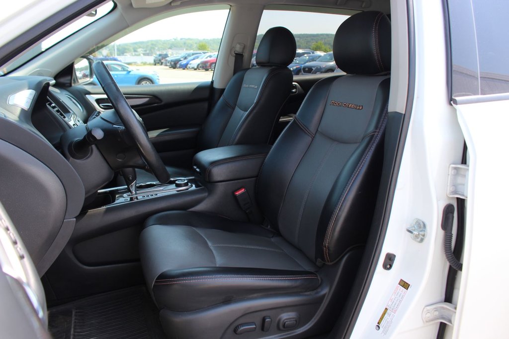 Nissan Pathfinder SL PREMIUM | Leather | Roof | Nav | Cam | HtdWheel 2020 à Saint John, Nouveau-Brunswick - 10 - w1024h768px