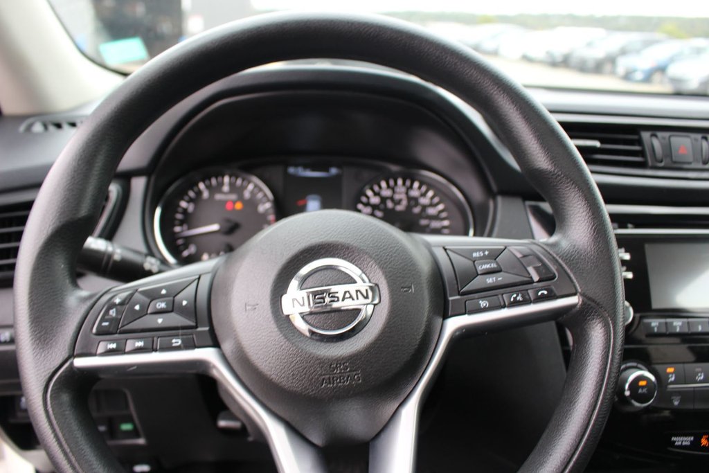 2017 Nissan Rogue SV | HtdSeats | Cam | Bluetooth | Aux | USB in Saint John, New Brunswick - 14 - w1024h768px
