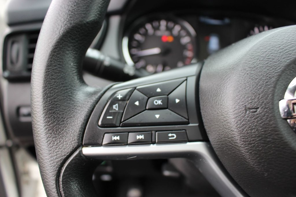2017 Nissan Rogue SV | HtdSeats | Cam | Bluetooth | Aux | USB in Saint John, New Brunswick - 16 - w1024h768px