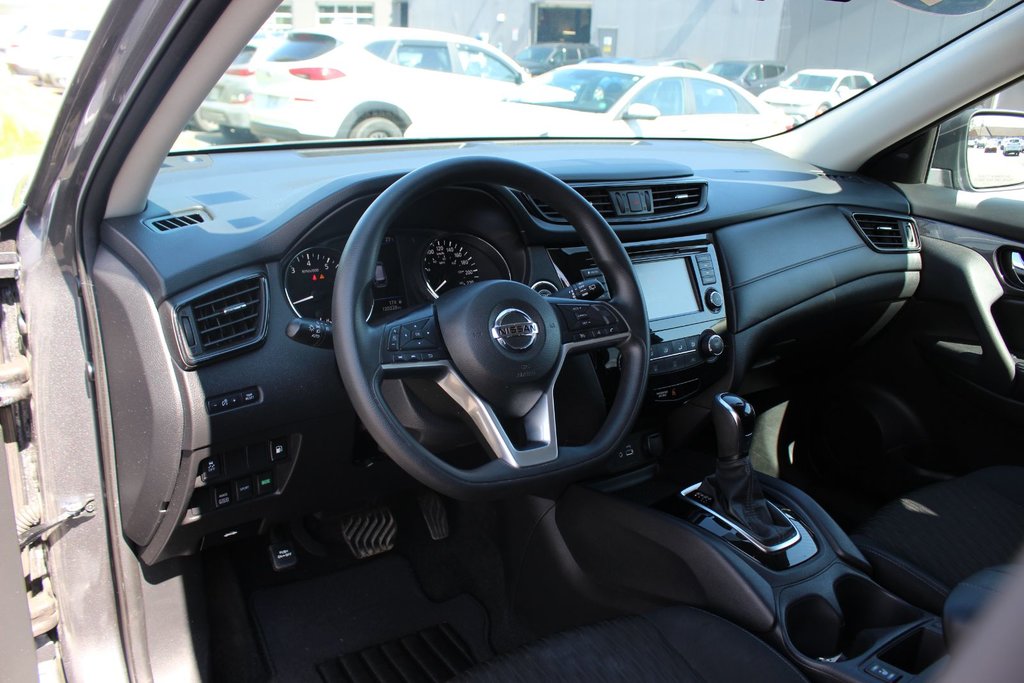 2018 Nissan Rogue in Antigonish, Nova Scotia - 11 - w1024h768px