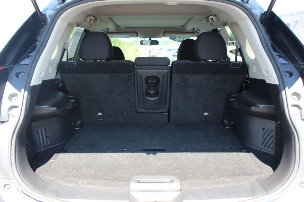 2018 Nissan Rogue in Antigonish, Nova Scotia - 34 - w1024h768px