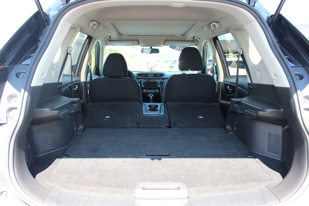 2018 Nissan Rogue in Antigonish, Nova Scotia - 36 - w1024h768px
