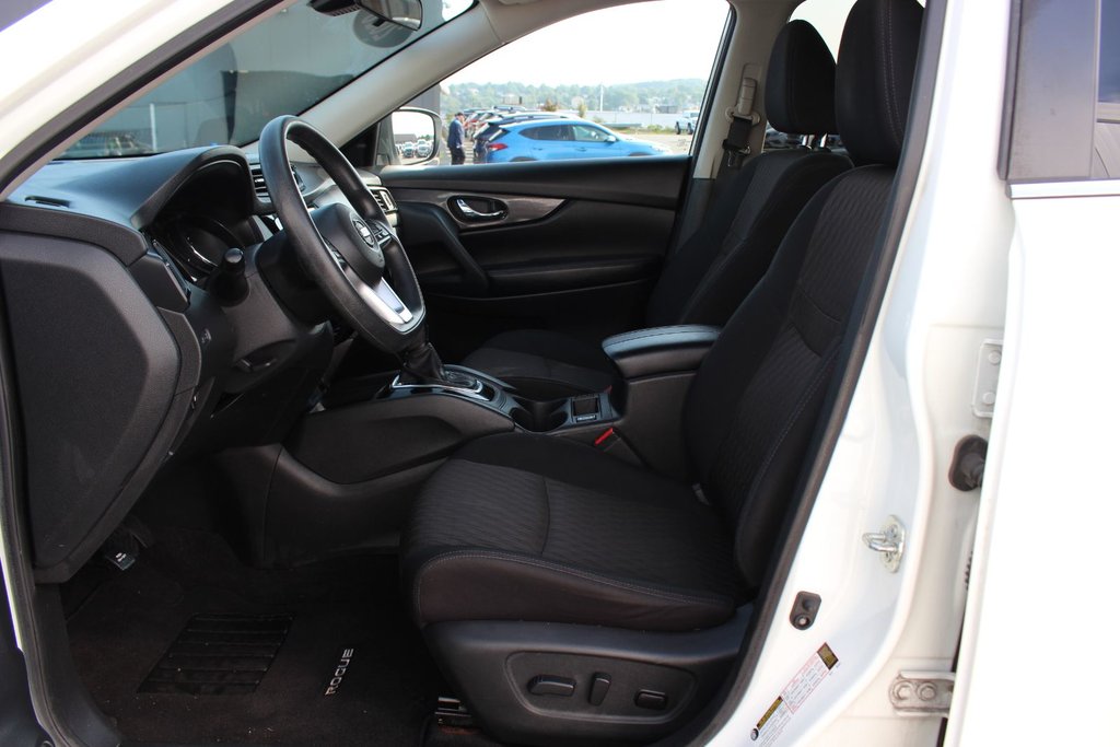 2020 Nissan Rogue SV | HtdSeats | Cam | Bluetooth | Aux | USB in Saint John, New Brunswick - 12 - w1024h768px