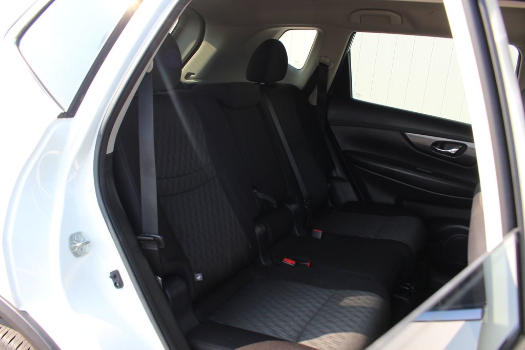 2020 Nissan Rogue SV | HtdSeats | Cam | Bluetooth | Aux | USB in Saint John, New Brunswick - 37 - w1024h768px