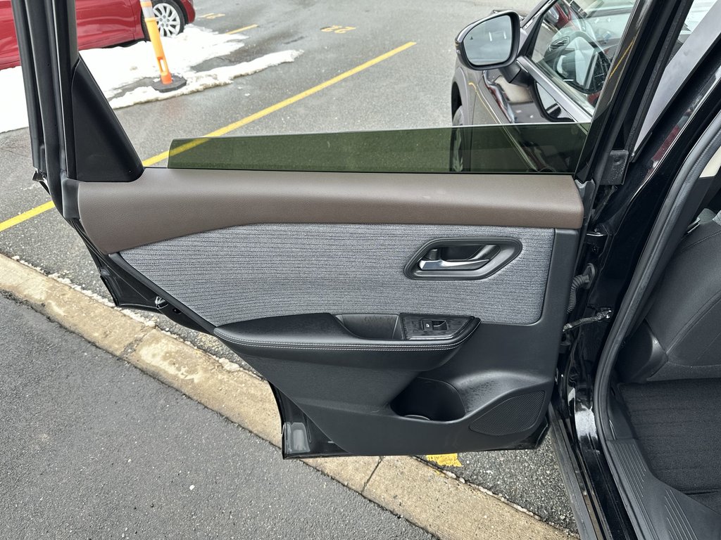 2023 Nissan Rogue in Antigonish, Nova Scotia - 35 - w1024h768px