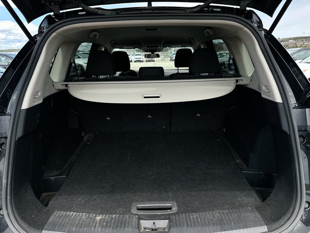 2023 Nissan ROGUE in Antigonish, Nova Scotia - 36 - w1024h768px