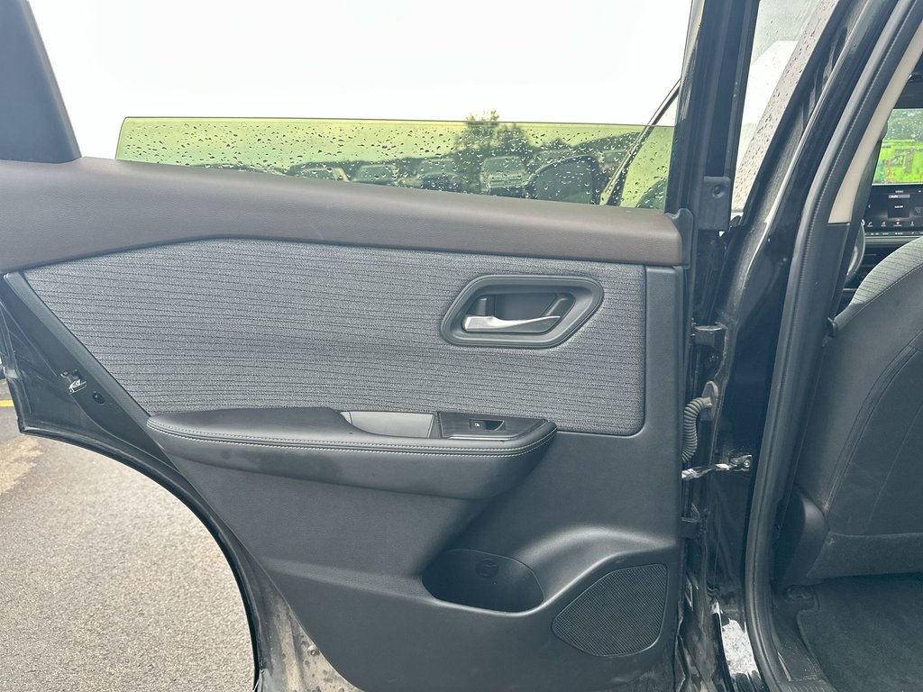 2023 Nissan ROGUE SV | Moonroof | Htd Whl | Alloy | Warranty to 2028 in Saint John, New Brunswick - 35 - w1024h768px