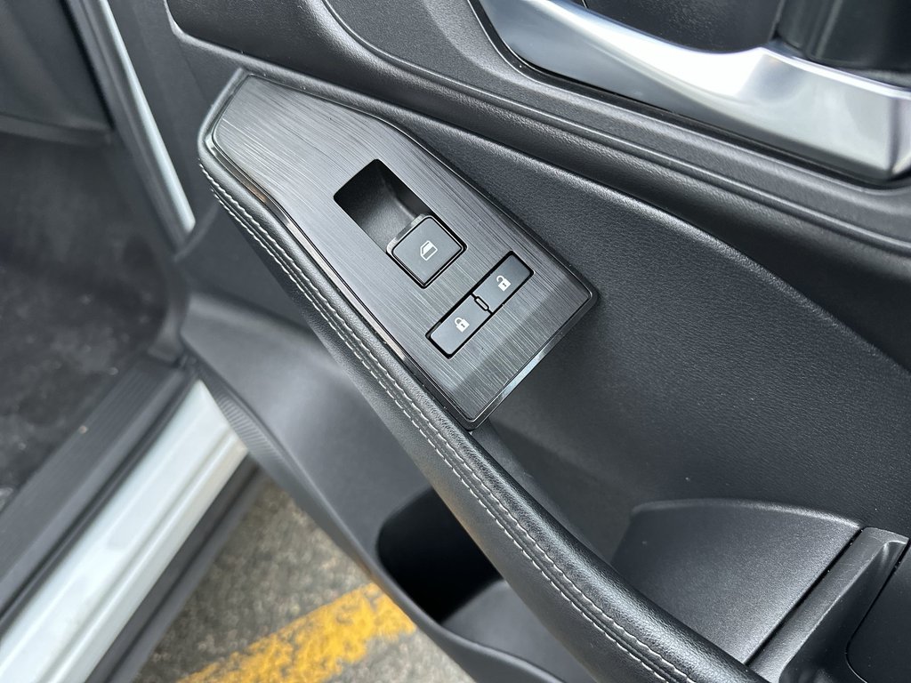 Nissan Rogue SV | Roof | HtdSeats | Cam | Warranty to 2029 2024 à Saint John, Nouveau-Brunswick - 46 - w1024h768px