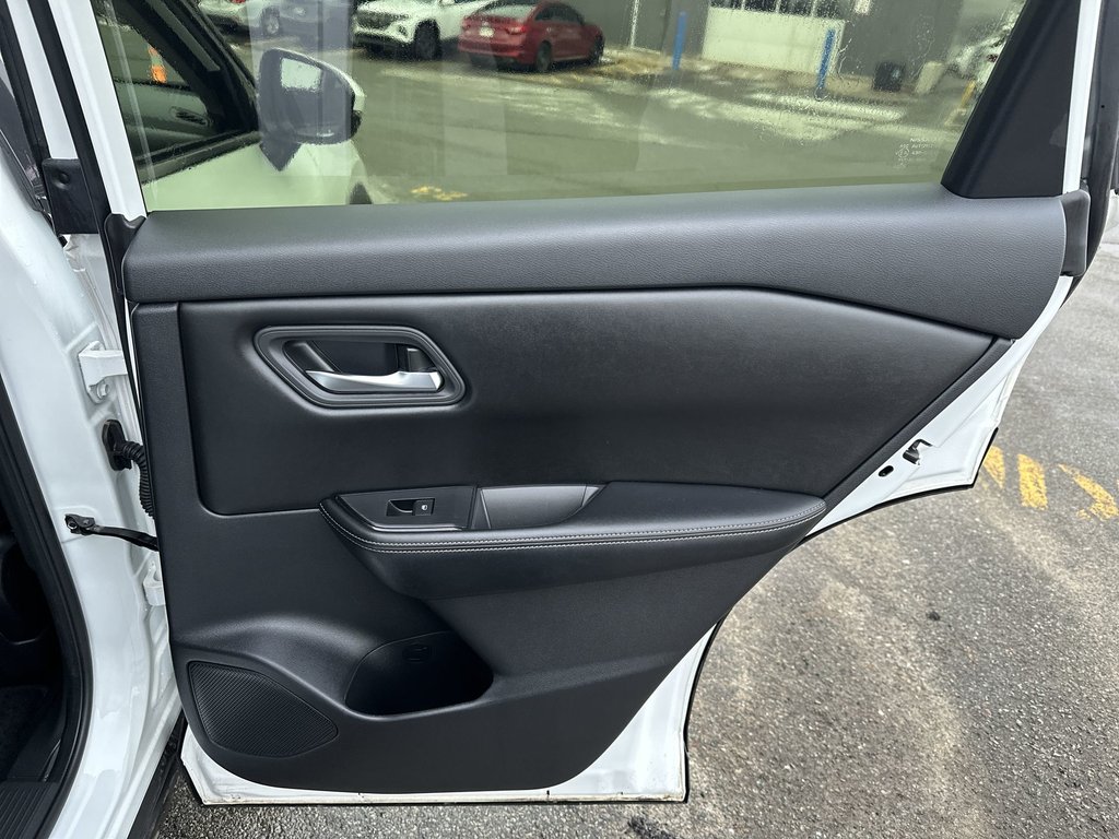 Nissan Rogue SV | Roof | HtdSeats | Cam | Warranty to 2029 2024 à Saint John, Nouveau-Brunswick - 41 - w1024h768px