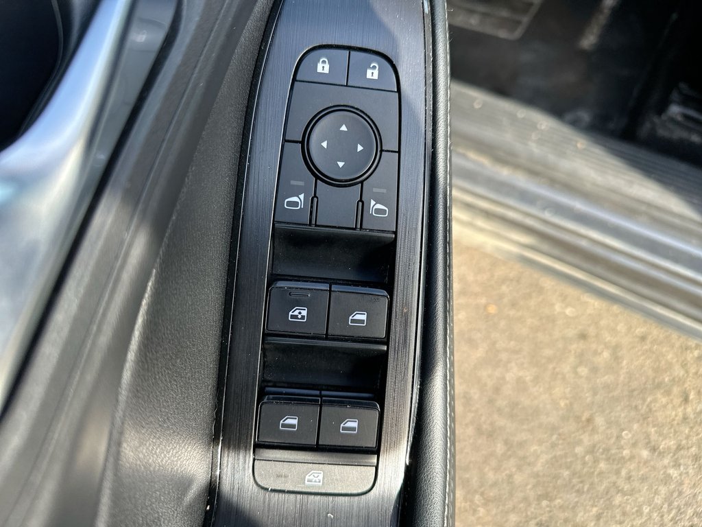 Nissan Rogue SV Moonroof | Htd Whl | Keyless | Warranty to 2030 2025 à Saint John, Nouveau-Brunswick - 15 - w1024h768px
