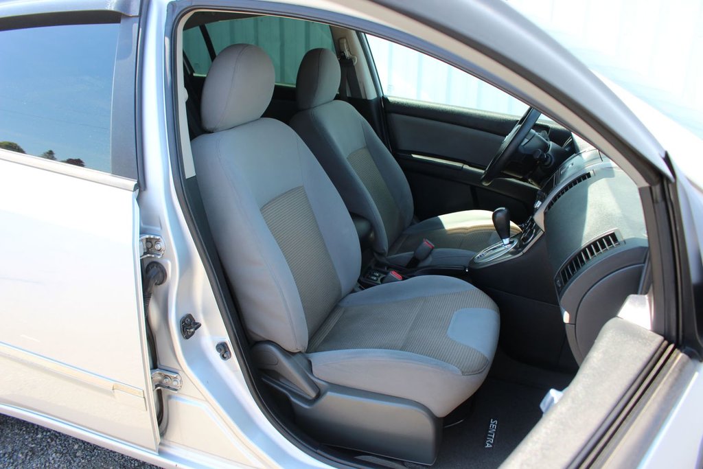 2011  Sentra S | USB | HtdSeats | Keyless | PwrWindows | Cruise in Saint John, New Brunswick - 30 - w1024h768px