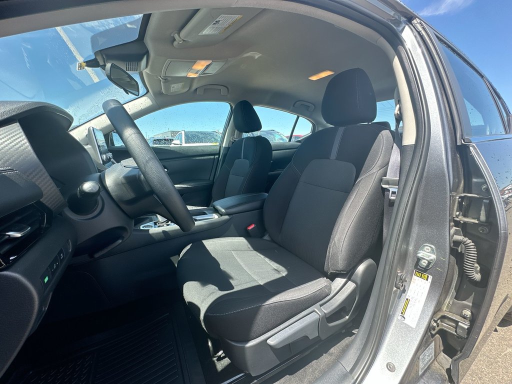 2025 Nissan Sentra SV | Cam | HtdSeats | Warranty to in Saint John, New Brunswick - 11 - w1024h768px