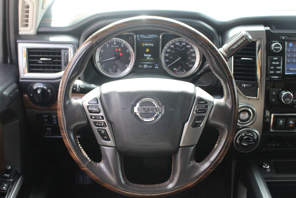 2018  Titan Platinum | Leather | Nav | Cam | USB | HtdWheel in Saint John, New Brunswick - 17 - w1024h768px