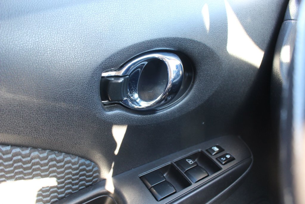 2016 Nissan Versa Note in Antigonish, Nova Scotia - 38 - w1024h768px