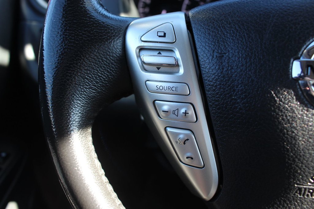 2016 Nissan Versa Note in Antigonish, Nova Scotia - 18 - w1024h768px