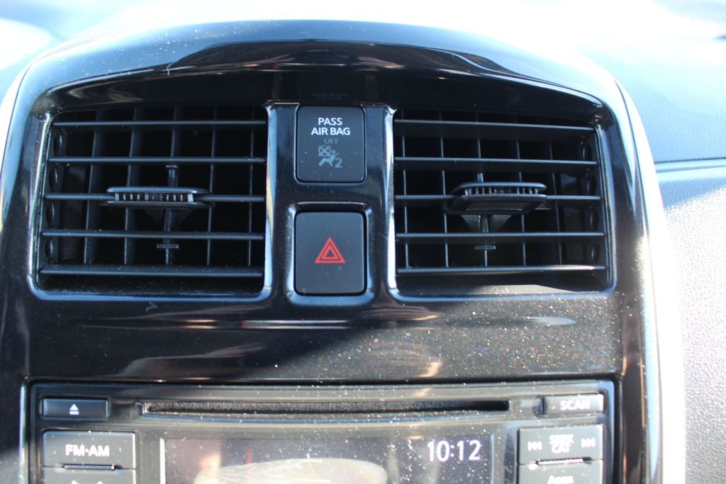 2016 Nissan Versa Note in Antigonish, Nova Scotia - 28 - w1024h768px