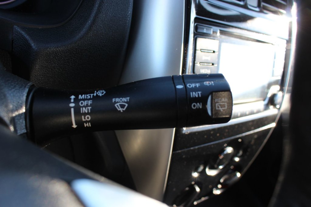 2016 Nissan Versa Note in Antigonish, Nova Scotia - 21 - w1024h768px