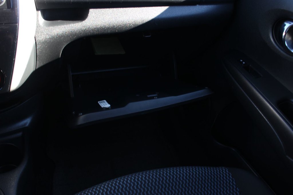 2016 Nissan Versa Note in Antigonish, Nova Scotia - 57 - w1024h768px