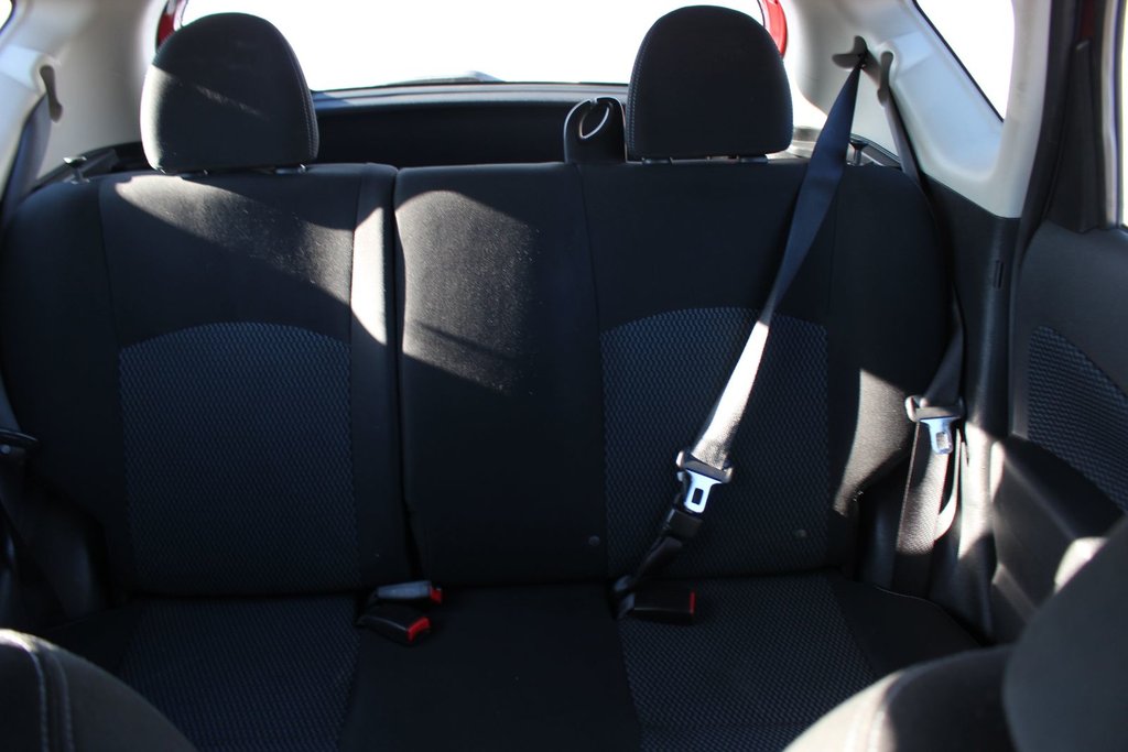 2016 Nissan Versa Note in Antigonish, Nova Scotia - 44 - w1024h768px