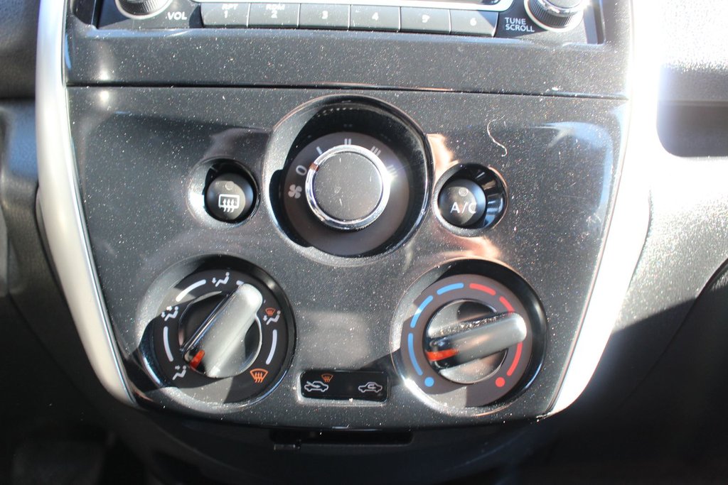 2016 Nissan Versa Note in Antigonish, Nova Scotia - 27 - w1024h768px