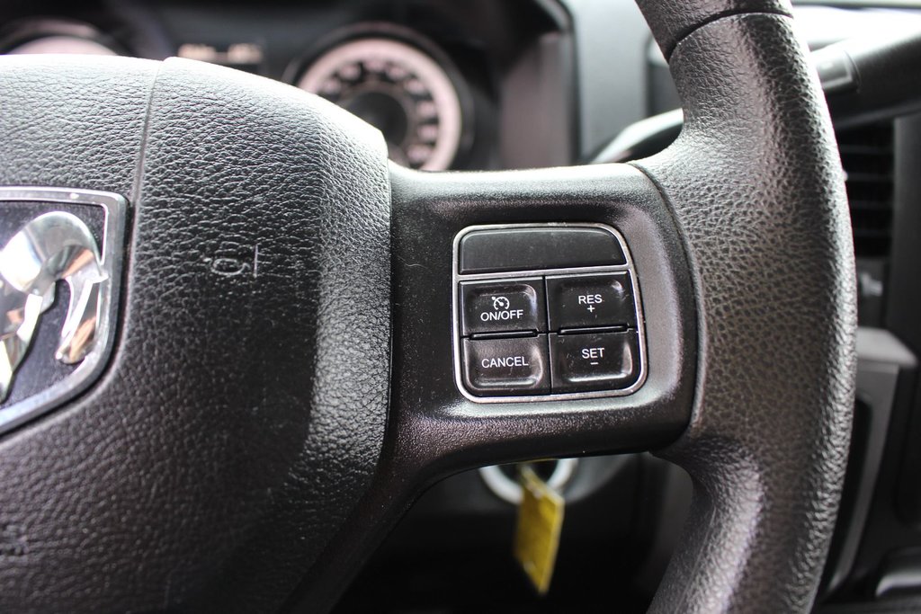 2019 Ram 1500 Classic Express | Cam | USB | Bluetooth | Keyless | Cruise in Saint John, New Brunswick - 19 - w1024h768px