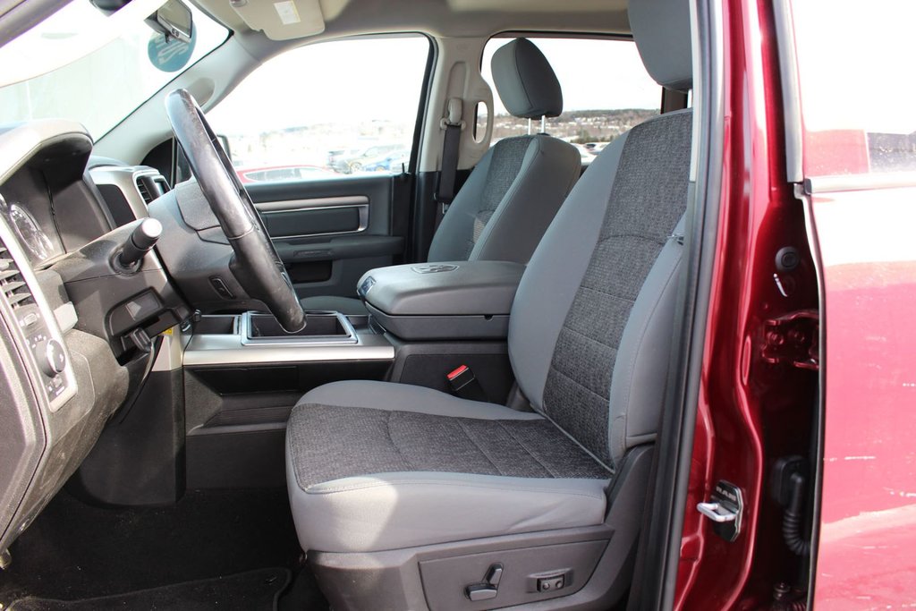 2019 Ram 1500 Classic Express | Cam | USB | Bluetooth | Keyless | Cruise in Saint John, New Brunswick - 10 - w1024h768px