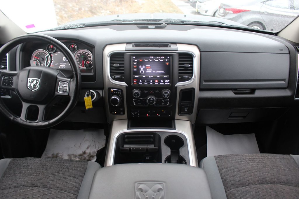 Ram 1500 Classic Warlock | SunRoof | Cam | USB | HtdSeats | Keyless 2019 à Saint John, Nouveau-Brunswick - 14 - w1024h768px