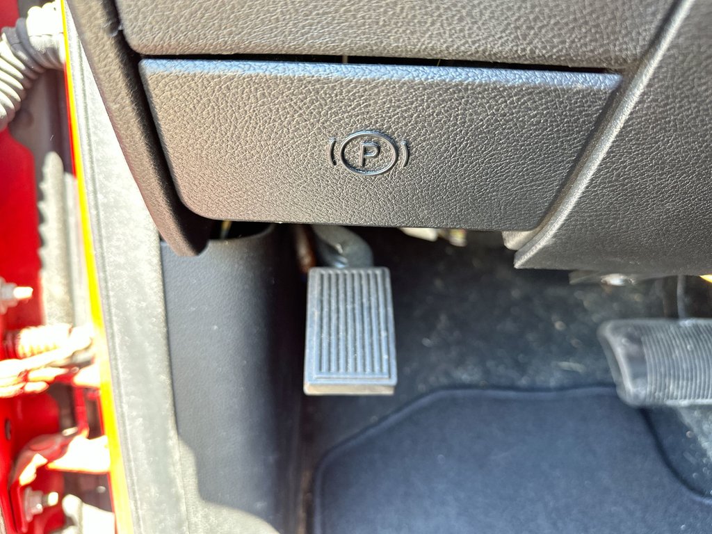 Ram 1500 Classic Express | Cam | Bluetooth | HtdSeats | Aux | USB 2019 à Saint John, Nouveau-Brunswick - 30 - w1024h768px