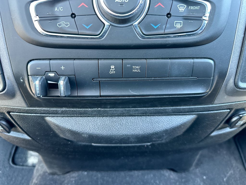 Ram 1500 Classic Express | Cam | Bluetooth | HtdSeats | Aux | USB 2019 à Saint John, Nouveau-Brunswick - 22 - w1024h768px
