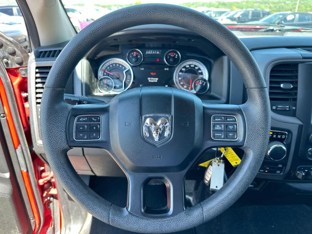 Ram 1500 Classic Express | Cam | Bluetooth | HtdSeats | Aux | USB 2019 à Saint John, Nouveau-Brunswick - 17 - w1024h768px
