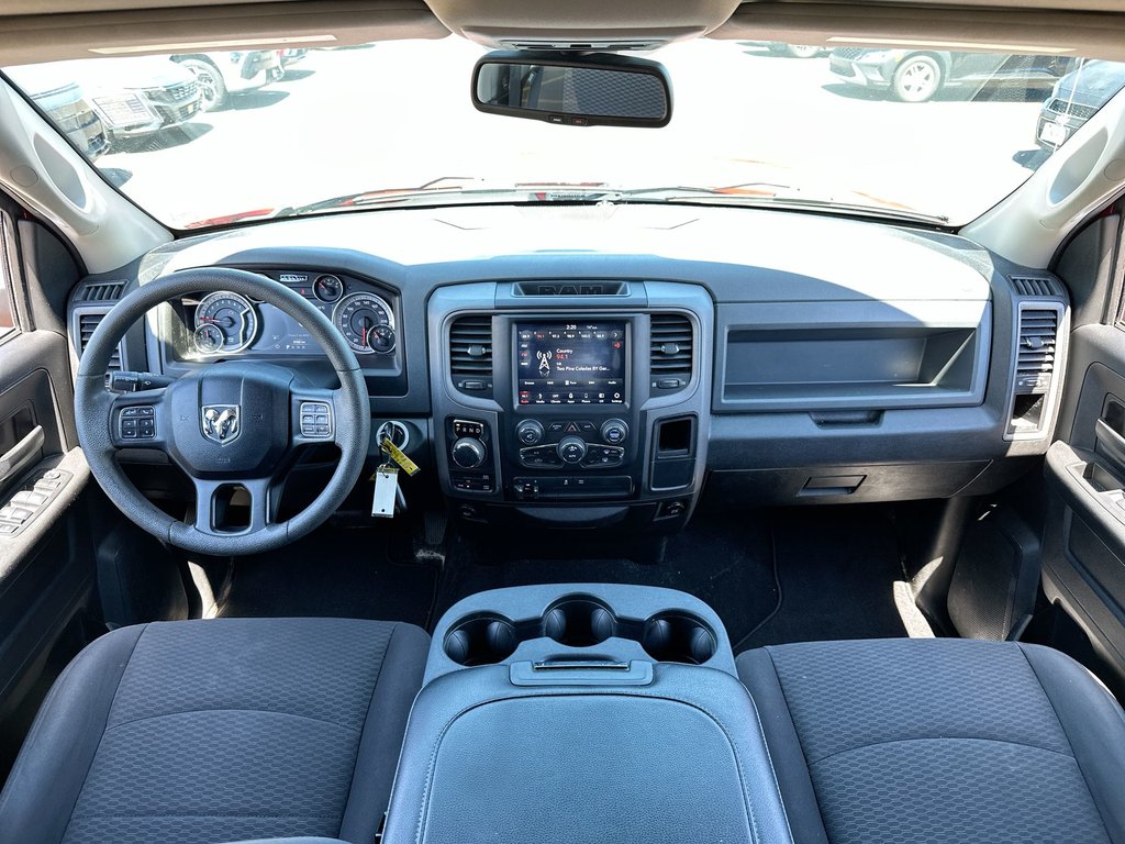 Ram 1500 Classic Express | Cam | Bluetooth | HtdSeats | Aux | USB 2019 à Saint John, Nouveau-Brunswick - 16 - w1024h768px