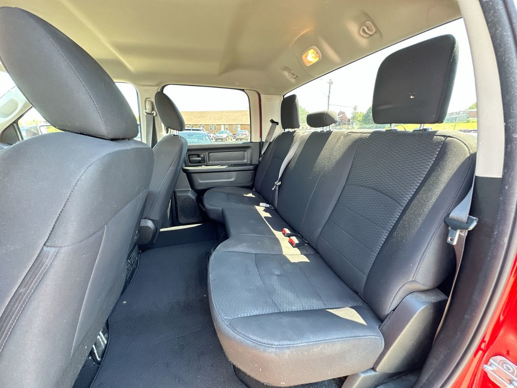 Ram 1500 Classic Express | Cam | Bluetooth | HtdSeats | Aux | USB 2019 à Saint John, Nouveau-Brunswick - 33 - w1024h768px