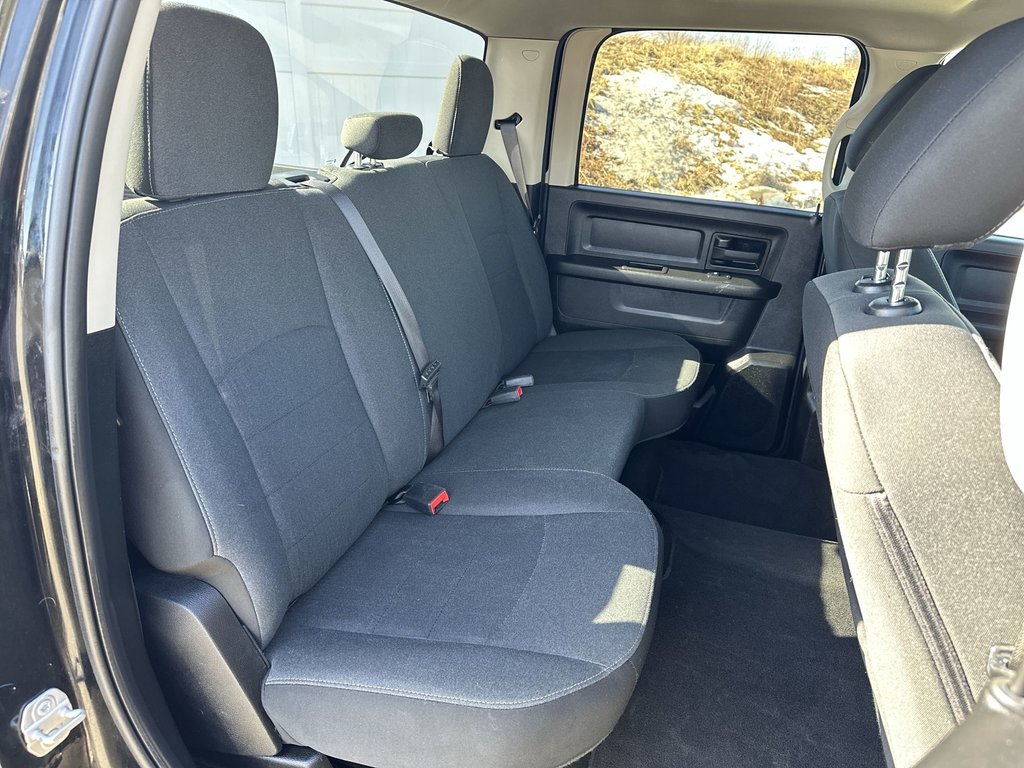 2021 Ram 1500 Classic Express | Cam | Bluetooth | AC | Warranty to 2026 in Saint John, New Brunswick - 34 - w1024h768px