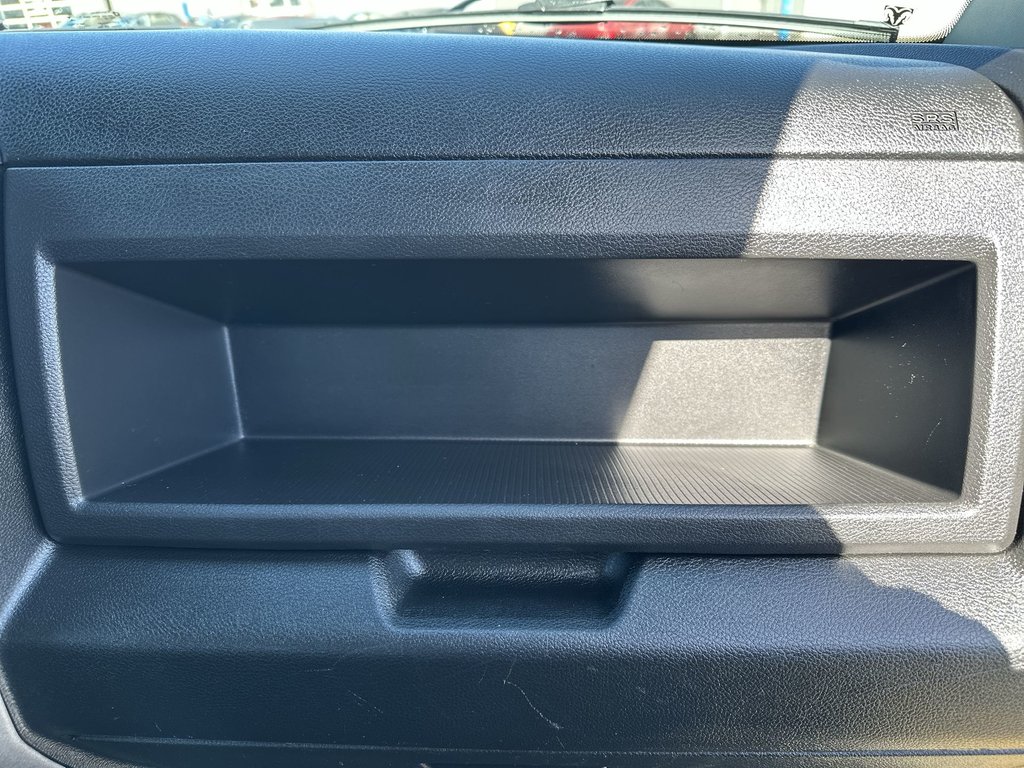 2021 Ram 1500 Classic Express | Cam | Bluetooth | AC | Warranty to 2026 in Saint John, New Brunswick - 42 - w1024h768px