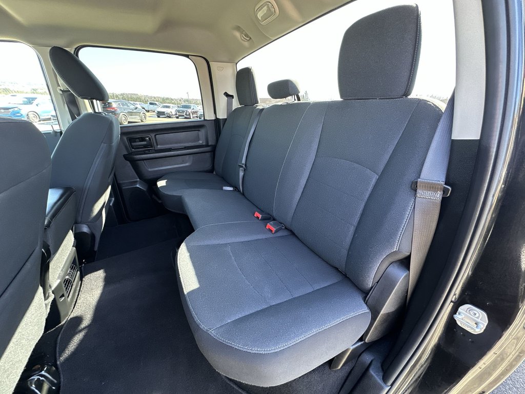 2021 Ram 1500 Classic Express | Cam | Bluetooth | AC | Warranty to 2026 in Saint John, New Brunswick - 30 - w1024h768px