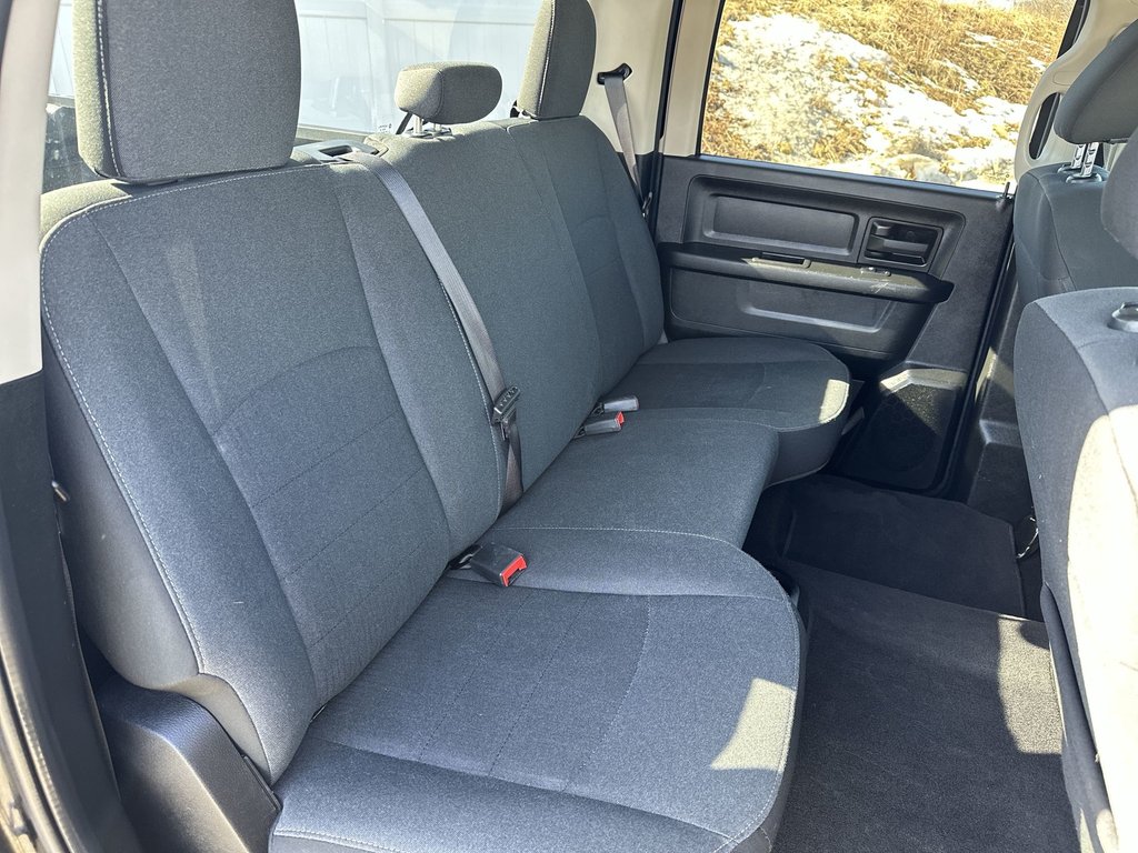 2021 Ram 1500 Classic Express | Cam | Bluetooth | AC | Warranty to 2026 in Saint John, New Brunswick - 35 - w1024h768px