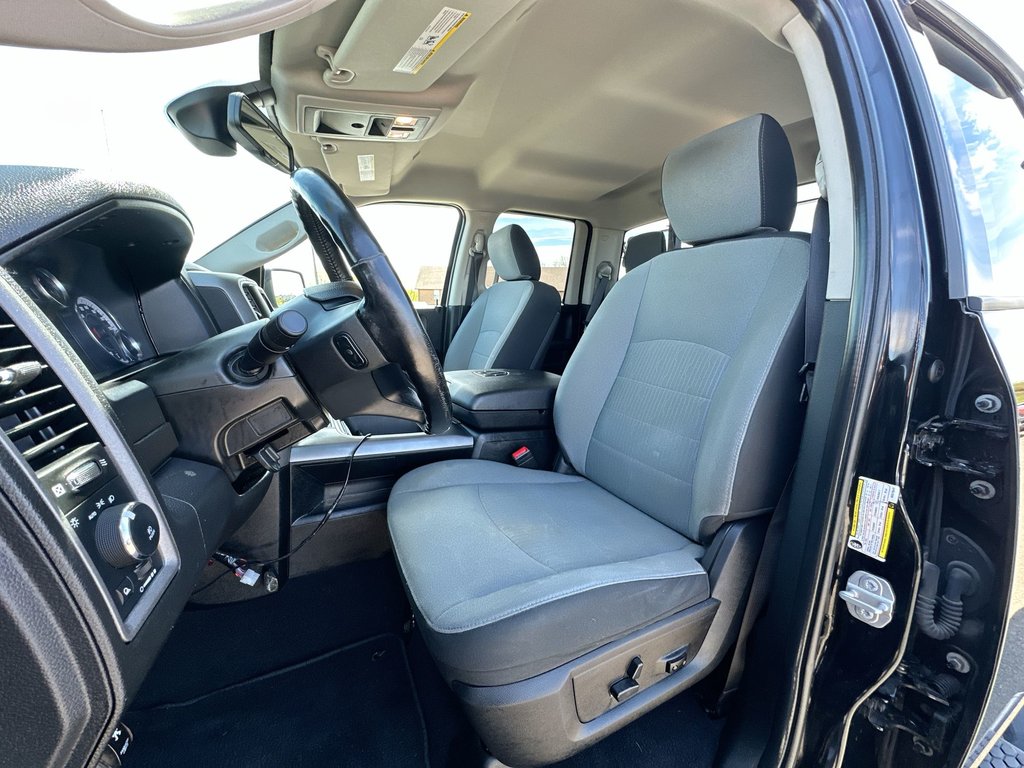 2021 Ram 1500 Classic Express | Cam | Bluetooth | HtdSeats | Aux | AC in Saint John, New Brunswick - 11 - w1024h768px