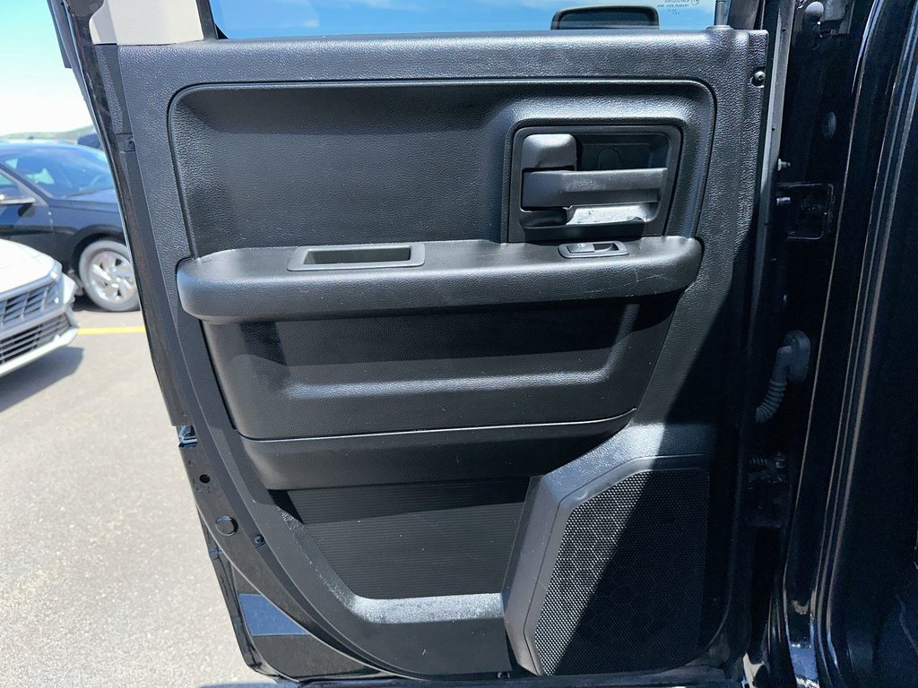 2021 Ram 1500 Classic Express | Cam | Bluetooth | HtdSeats | Aux | AC in Saint John, New Brunswick - 35 - w1024h768px